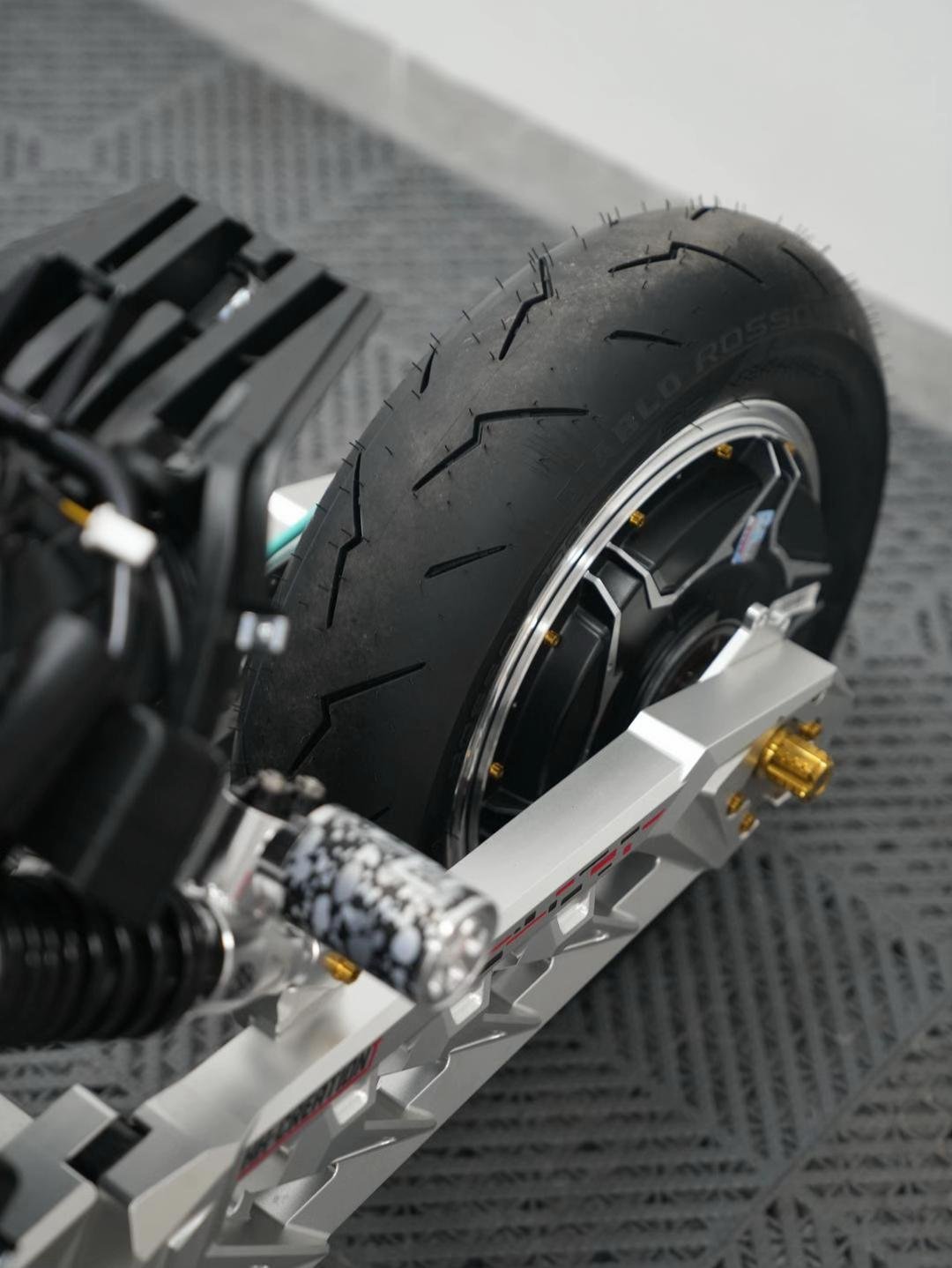 Ninebot F90 Upgraded - Image 17