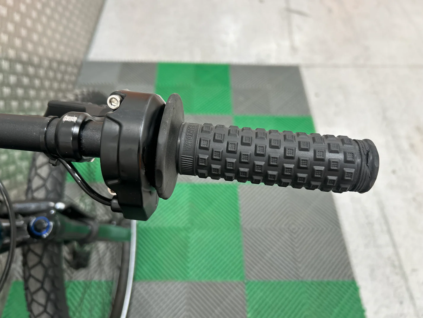 Kona cindercone 4500w / 3000w 72v electric e bike - Image 5